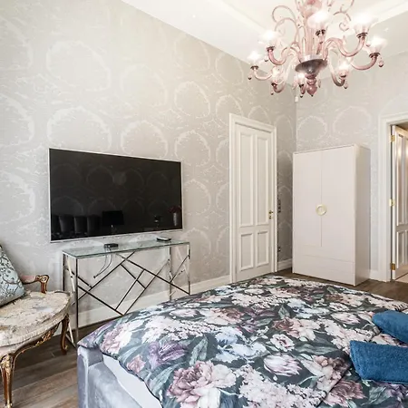 Apartamento Basilica View Three Bedrooms Prime With Free Parking *