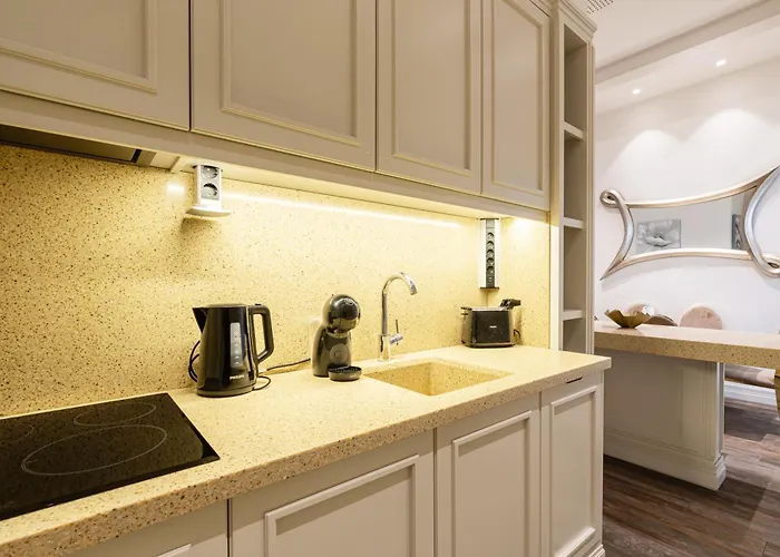 Basilica View Three Bedrooms Prime With Free Parking Appartamento *
