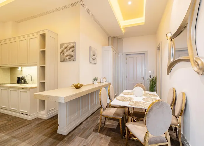 Basilica View Three Bedrooms Prime With Free Parking