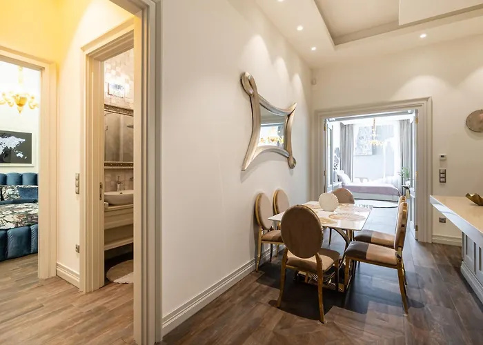 Basilica View Three Bedrooms Prime With Free Parking بودابست