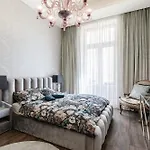 Basilica View Three Bedrooms Prime With Free Parking Budapest
