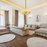 Appartamento Basilica View Three Bedrooms Prime With Free Parking *